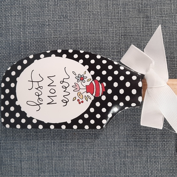 Kitchen Dish Towel Spatula Gift Set Hugs Kisses Love Help Dishes Best Mom Ever - Picture 7 of 8